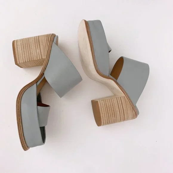 Wal & Pai Saturn Sandals in Concrete - Picture 8 of 11